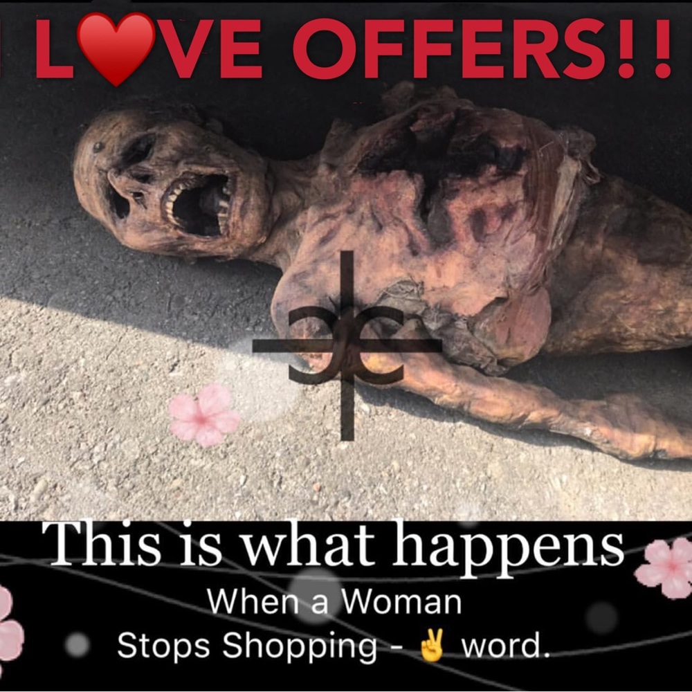KEEP CALM ‘N’ SHOP ON 🛍 🛒